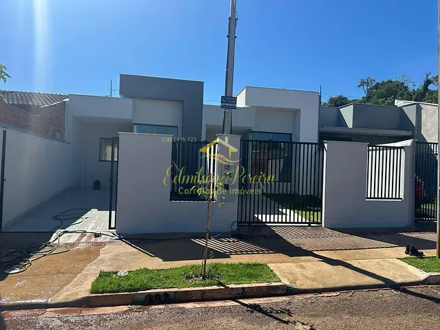 Casa com 125m² 2 quartos e 2 banheiros, à venda, no bairro Jardim Barra Forrest em Londrina