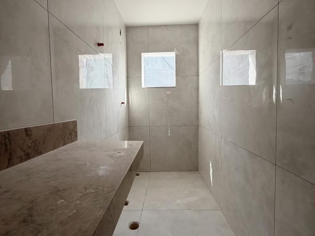 Casa com 200m² 3 quartos e 2 banheiros, à venda, no bairro Colina de Laranjeiras em Serra