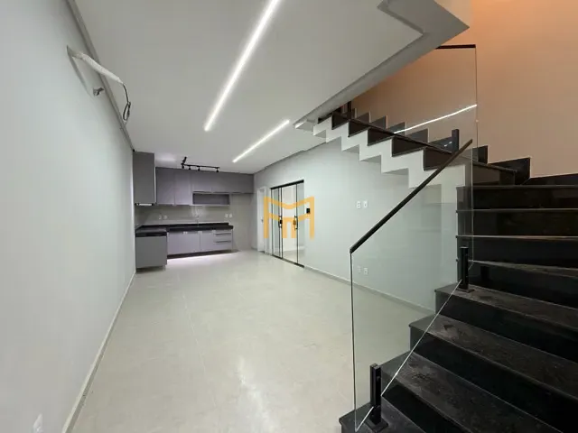 Casa 3 quartos e 4 banheiros, para alugar, no bairro Parque Verde em Belém
