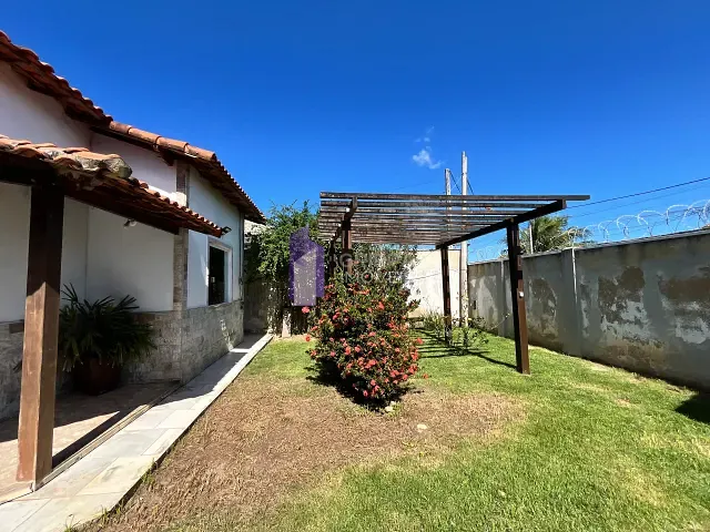 Casa com 480m² 3 quartos e 2 banheiros, à venda, no bairro Jardim Atlântico Central (Itaipuaçu) em Maricá