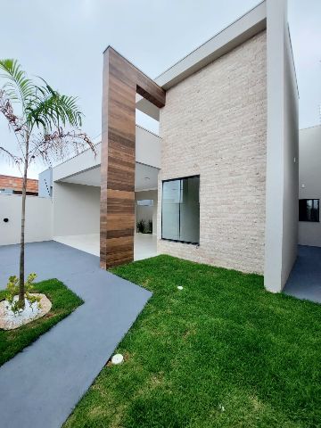 Casa 3 quartos e 2 banheiros, à venda, no bairro Jardim América II em Nova Mutum