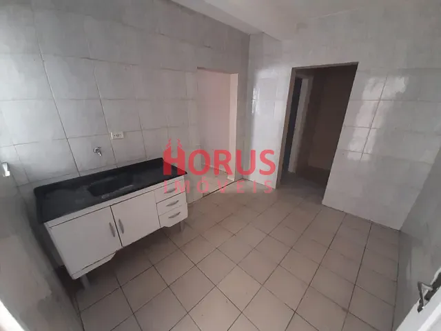 Casa com 60m² 1 quarto e 1 banheiro, para alugar, no bairro Parque Peruche em São Paulo