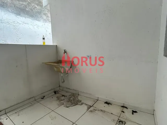 Casa com 60m² 2 quartos e 1 banheiro, para alugar, no bairro Parque Peruche em São Paulo
