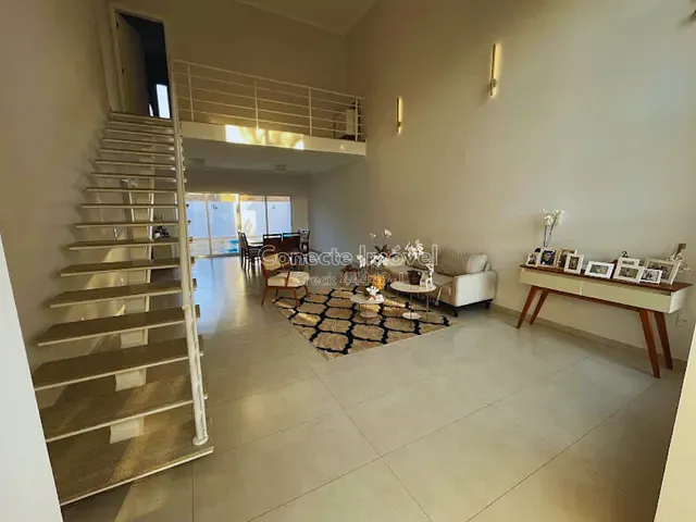 Casa com 430m² 4 quartos e 5 banheiros, à venda, no bairro Residencial Nova Holanda em Holambra