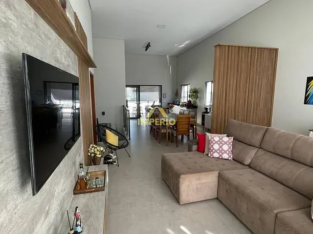 Casa com 346m² 3 quartos e 3 banheiros, à venda, no bairro Residencial Central Parque em Salto