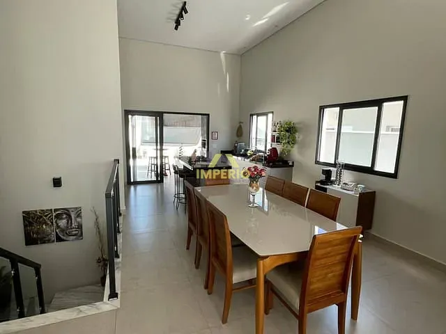 Casa com 346m² 3 quartos e 3 banheiros, à venda, no bairro Residencial Central Parque em Salto