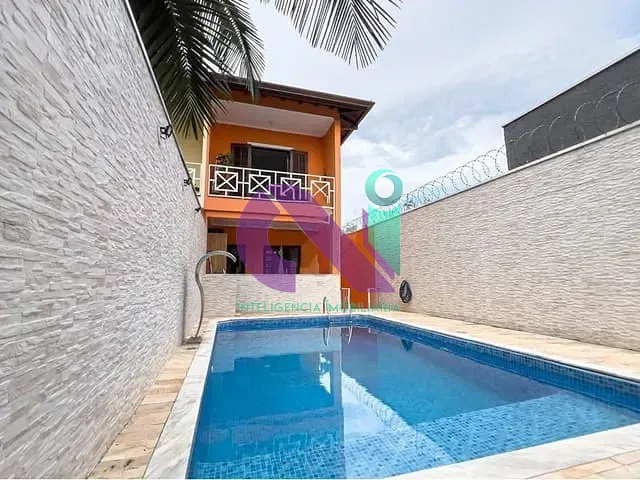 Casa com 180m² 3 quartos e 4 banheiros, à venda, no bairro Vila Osasco em Osasco