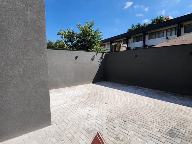 Casa com 180m², à venda, no bairro Centro em Franca