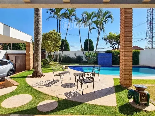 Casa 4 quartos e 6 banheiros, à venda, no bairro Jardim Presidente em Londrina