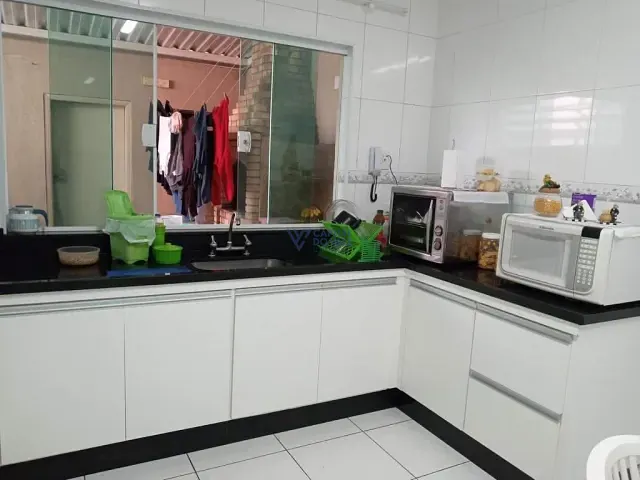 Casa com 150m² 4 quartos e 4 banheiros, à venda, no bairro Parque Industrial em São José dos Campos