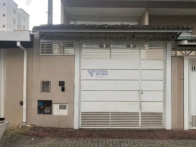 Casa com 150m² 4 quartos e 4 banheiros, à venda, no bairro Parque Industrial em São José dos Campos