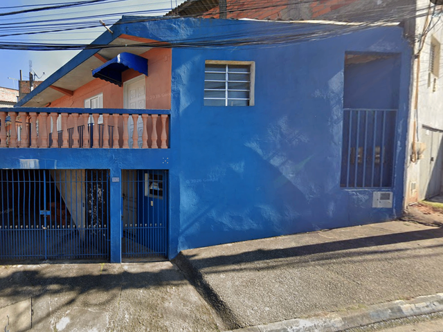 Casa com 250m² 2 quartos e 2 banheiros, à venda, no bairro Jardim Jacira em Itapecerica da Serra