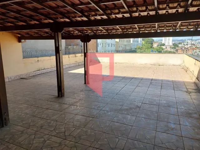 Casa com 400m² 3 quartos e 3 banheiros, à venda, no bairro Santo Andre em Belo Horizonte