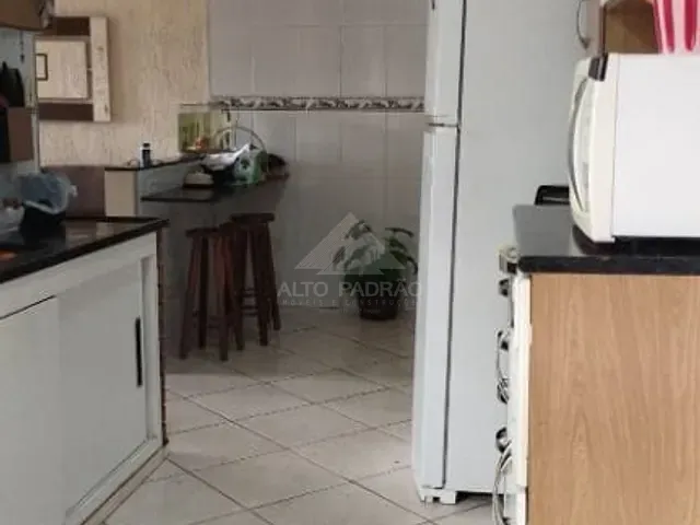 Casa com 180m² 4 quartos e 3 banheiros, à venda, no bairro Jardim Mauá em Mauá