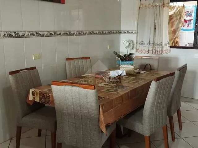 Casa com 180m² 4 quartos e 3 banheiros, à venda, no bairro Jardim Mauá em Mauá