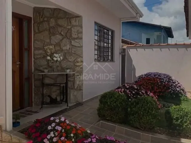 Casa com 250m² 4 quartos e 1 banheiro, à venda, no bairro Jardim das Hortênsias em Poços de Caldas