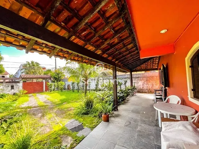 Casa com 1000m² 4 quartos e 3 banheiros, para alugar, no bairro Serra Grande em Niterói