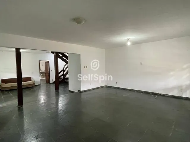 Casa com 1000m² 4 quartos e 3 banheiros, para alugar, no bairro Serra Grande em Niterói