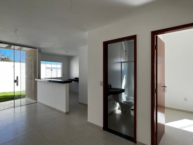 Casa com 140m² 2 quartos e 2 banheiros, à venda, no bairro Guriri em Cabo Frio