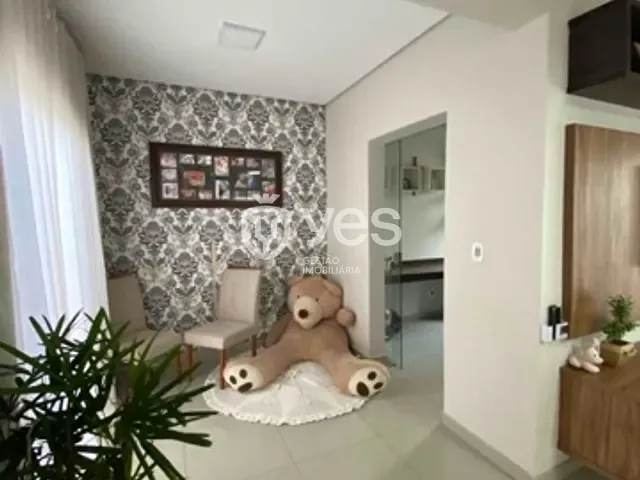 Casa com 360m² 3 quartos e 4 banheiros, à venda, no bairro Jardim das Primaveras em Araxá