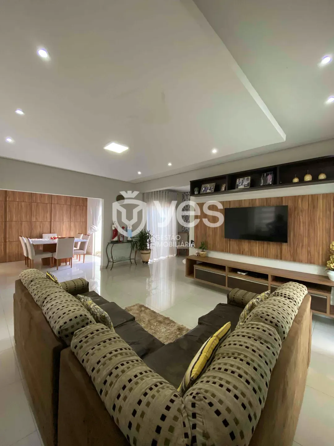 Casa, 3 quartos, 178 m² - Foto 2