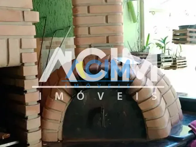 Casa com 250m², à venda, no bairro Jardim Imperial em Jaguariúna