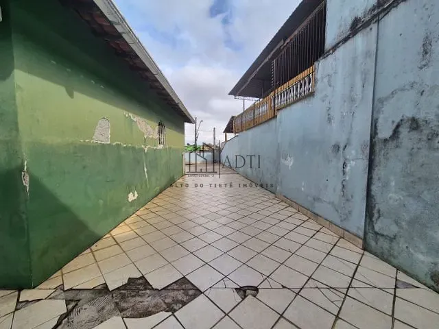 Casa 3 quartos e 2 banheiros, à venda, no bairro Vila Natal em Mogi das Cruzes