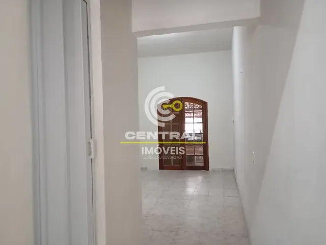 Casa 2 quartos e 1 banheiro, à venda, no bairro Ampliação em Itaboraí