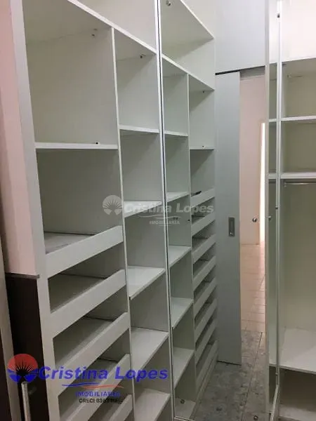 Casa, 3 quartos, 300 m² - Foto 9