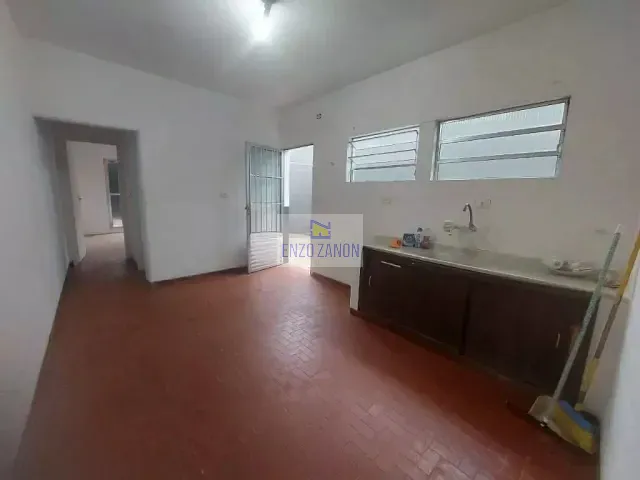 Casa com 125m² 2 quartos e 1 banheiro, à venda ou para alugar, no bairro Parque São Diogo em São Bernardo do Campo