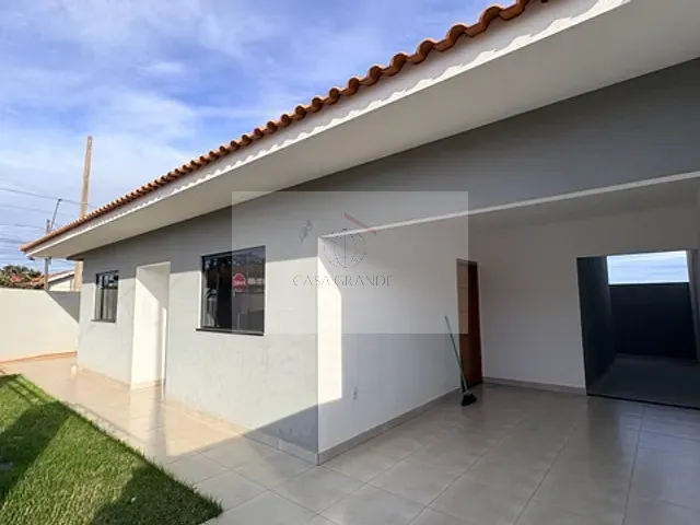 Casa 3 quartos e 2 banheiros, para alugar, no bairro Manoel Müller em Rolândia
