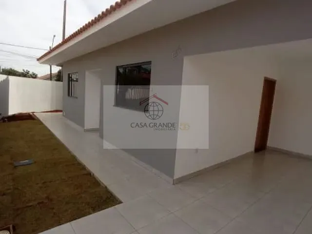 Casa 3 quartos e 2 banheiros, para alugar, no bairro Campo Belo em Rolândia