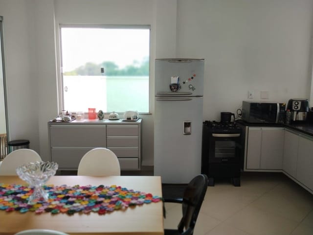 Casa com 800m² 3 quartos e 5 banheiros, à venda, no bairro Tarumã em Manaus