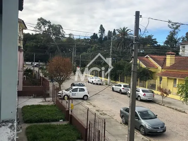Casa 2 quartos e 2 banheiros, à venda, no bairro Fragata em Pelotas