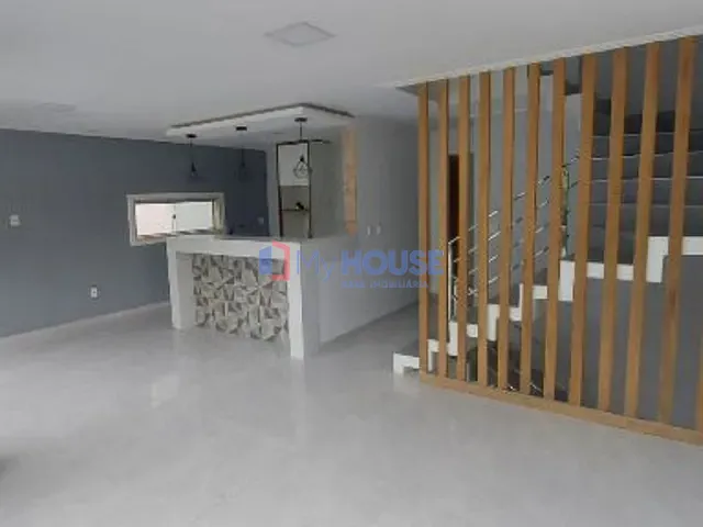 Casa com 195m² 3 quartos e 4 banheiros, à venda, no bairro Jardim Vitória em Itabuna
