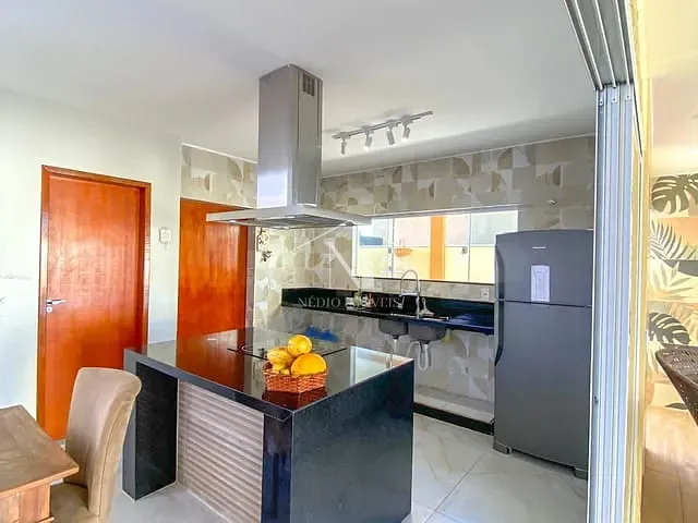 Casa com 396m² 3 quartos e 3 banheiros, à venda, no bairro Flamengo em Maricá