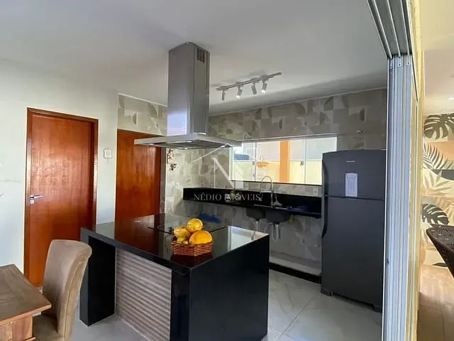 Casa com 396m² 3 quartos e 3 banheiros, à venda, no bairro Flamengo em Maricá