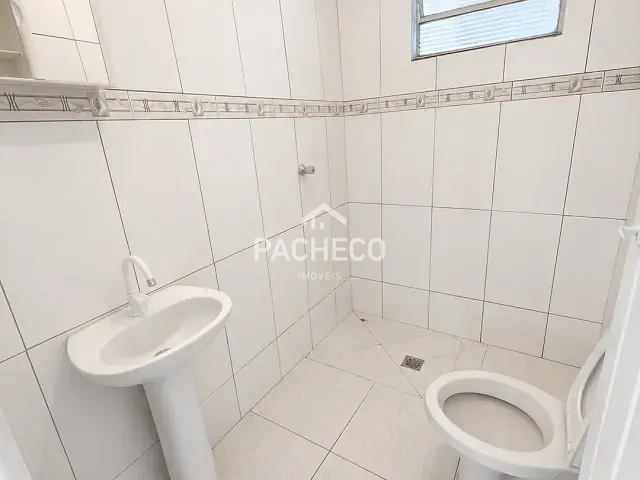Casa 2 quartos e 1 banheiro, para alugar, no bairro Residencial Parque Zabani em Santa Bárbara D'Oeste