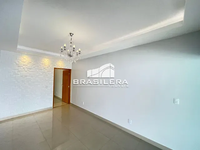 Casa com 180m² 3 quartos e 2 banheiros, à venda, no bairro Residencial Center Ville em Goiânia