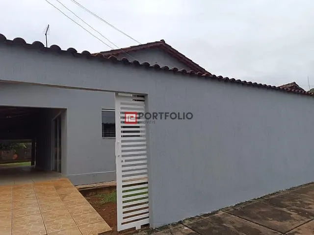 Casa 3 quartos e 1 banheiro, à venda, no bairro Residencial Village Garavelo em Aparecida de Goiânia