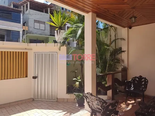 Casa 4 quartos e 6 banheiros, à venda, no bairro Castália em Itabuna