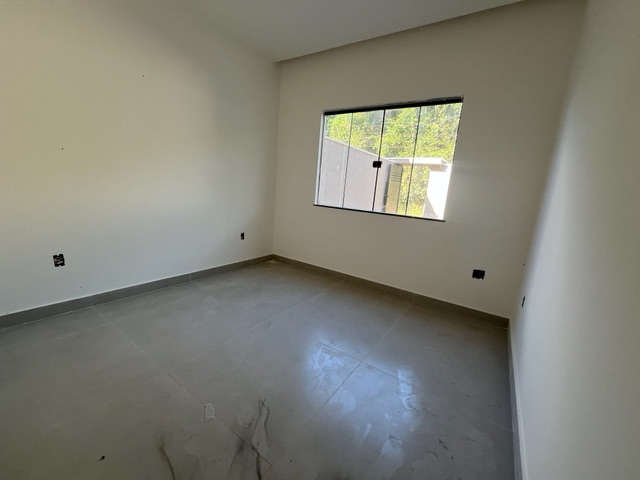Casa com 80m² 2 quartos e 2 banheiros, à venda, no bairro Chácara Mariléa em Rio das Ostras