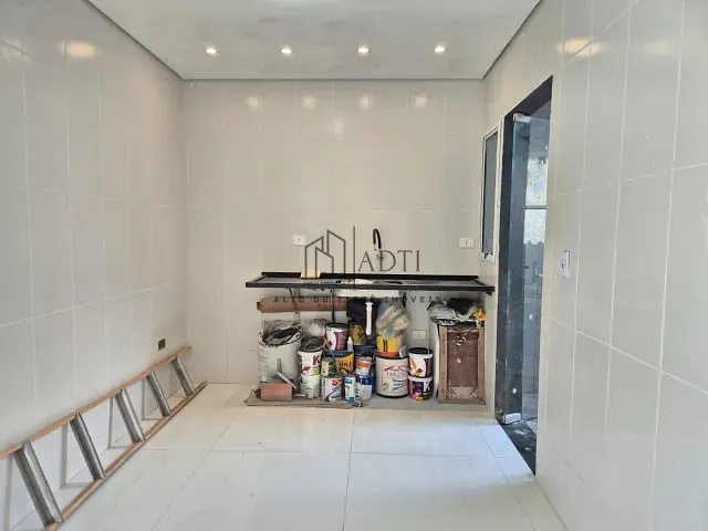 Casa 3 quartos e 2 banheiros, à venda, no bairro Villa Di Cesar em Mogi das Cruzes