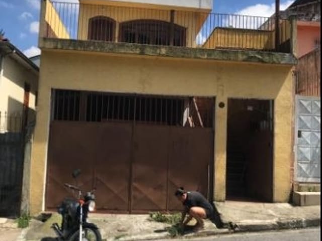 Casa à venda, no bairro Centro em Diadema