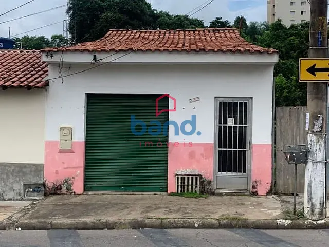 Casa com 205m² 2 quartos e 2 banheiros, à venda, no bairro Vila Angélica em Porto Feliz