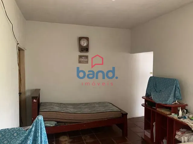 Casa com 205m² 2 quartos e 2 banheiros, à venda, no bairro Vila Angélica em Porto Feliz