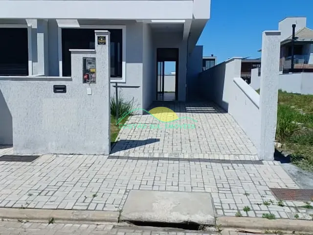 Casa com 180m² 3 quartos e 4 banheiros, à venda, no bairro Campeche em Florianópolis