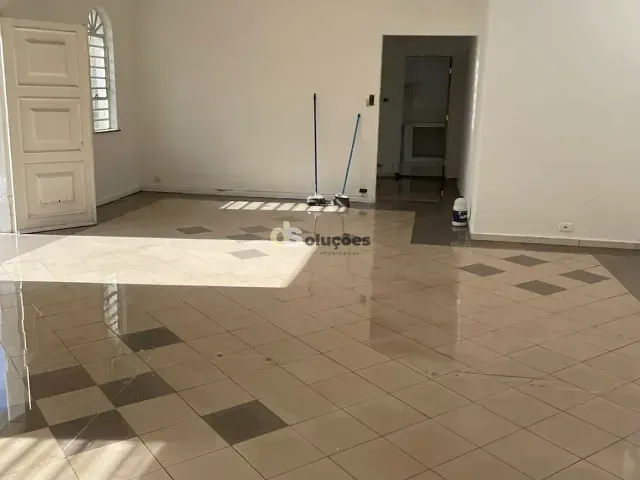 Casa com 680m², à venda, no bairro Boaçava em São Paulo