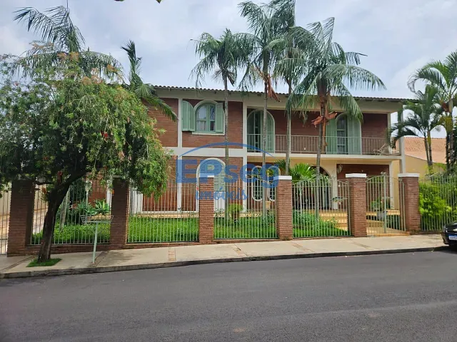 Casa 5 quartos e 5 banheiros, à venda ou para alugar, no bairro Vila Fujita em Londrina