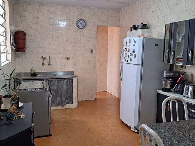 Casa com 180m² 2 quartos e 2 banheiros, à venda, no bairro Parque Vitória em São Paulo